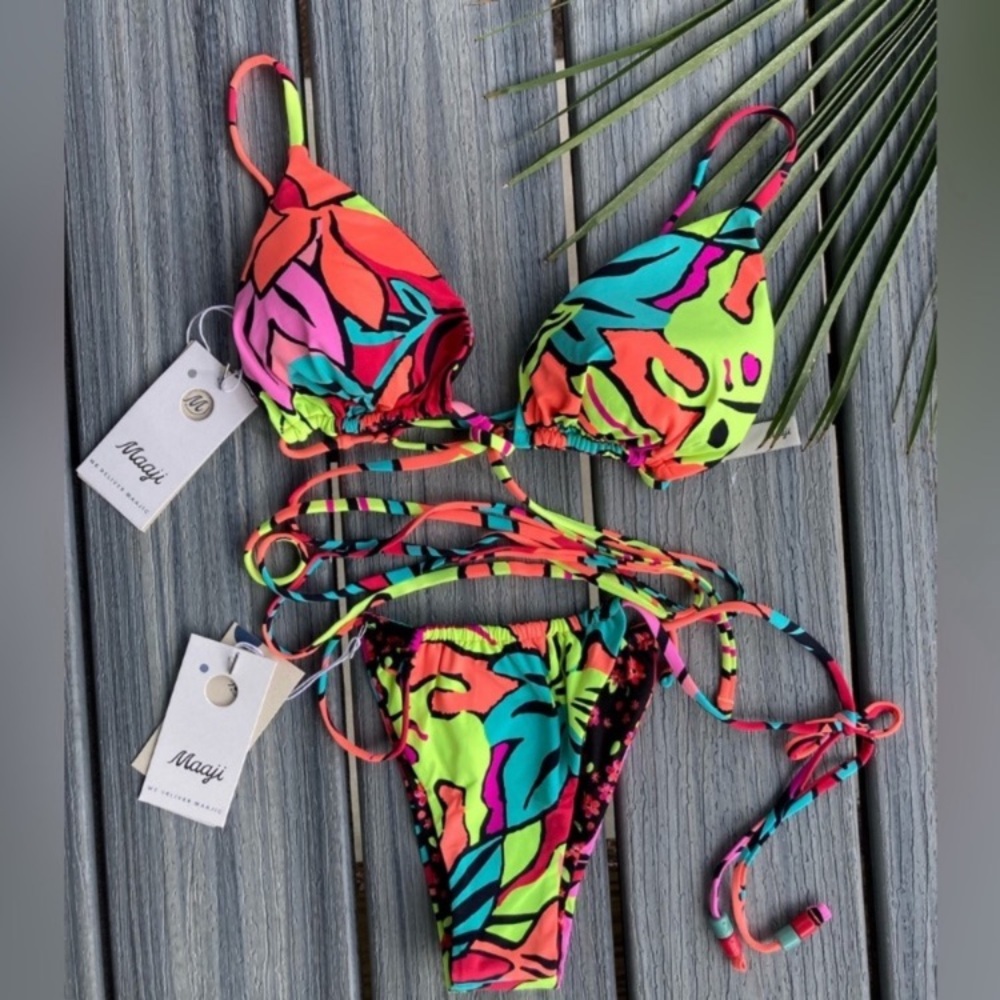 MAAJI Set - Neon Coco Wrap Bikini Top & Splashy Cheeky Thong Bottoms - M